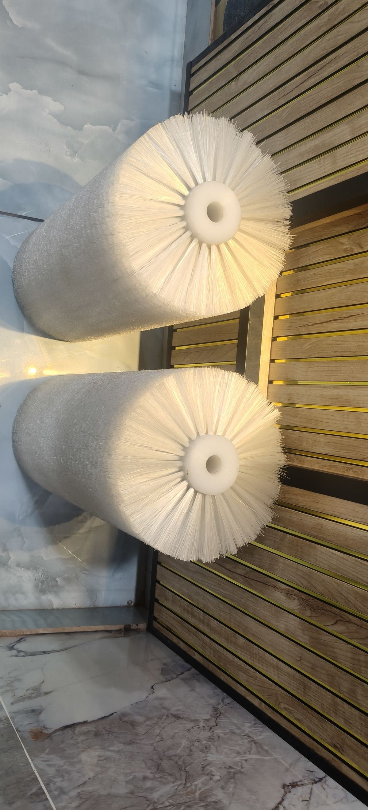 White nylon conical roller brushes